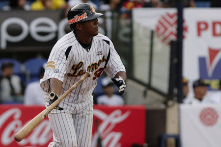 Mayora sacó un grand slam para encabezar la ofensiva de los Leones