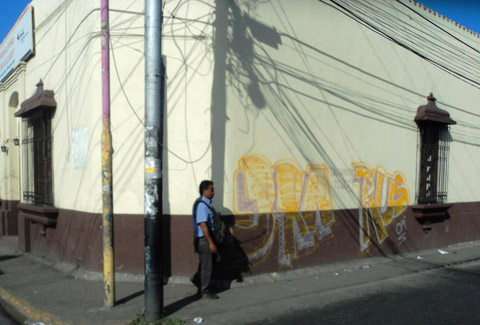 Foto 9008: Aponte hizo un llamado a las autoridades municipales a fin de que tomen medidas drásticas