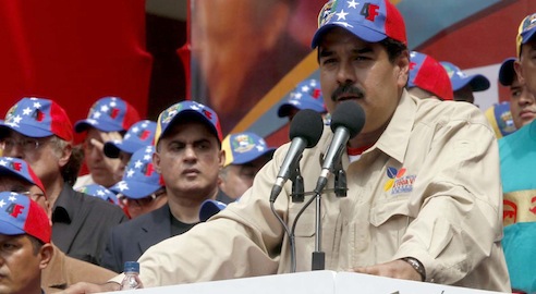 car8-vicepresidente maduro acto plaza caracas 27f2