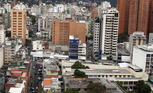 VENEZUELA DETIENE A 23 PERSONAS RELACIONADAS CON "MASIVA" ESTAFA INMOBILIARIA