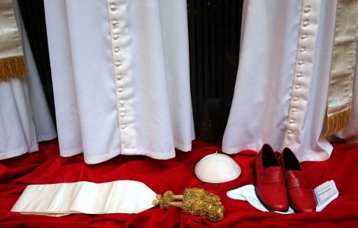 ITALY-VATICAN-POPE-TAILOR-VESTMENTS