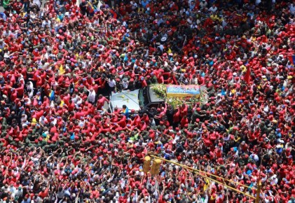 VENEZUELA-CHAVEZ-DEATH-FUNERAL-CORTEGE