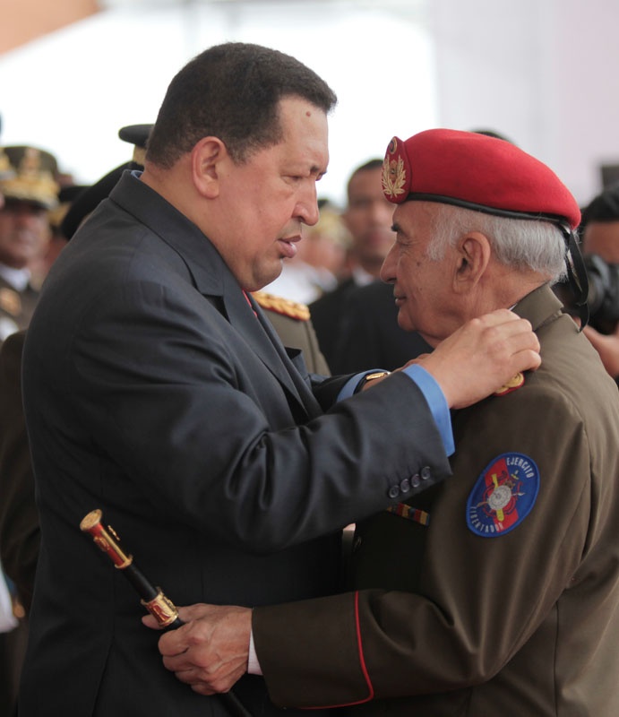 presidente_hugo_chavez_ascendio