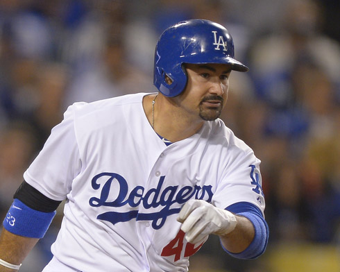   González es la referencia ofensiva de los Dodgers de Los Ángeles. AP / Mark J. Terrill