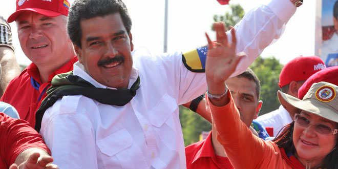 Nicolás Maduro criticó a los medios de comunicación, calificándolos de "prensa burguesa" por la reseña del aumento de salario que anunció este martes en la ciudad de Caracas