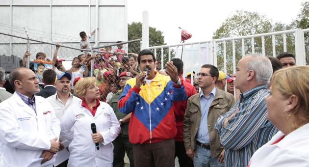 Madurol recordó que la Misión Barrio Adentro fue una de las respuestas del Gobierno nacional al golpe de Estado de abril de 2002
