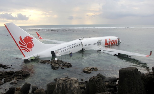 INDONESIA-AVION