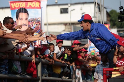 car44-candidato nicolas maduro en la guaira estado vargas3