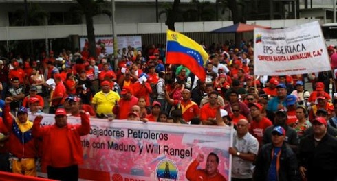 marcha trabajadores oficialistas