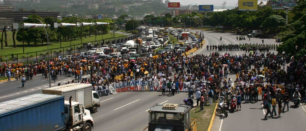 estudiantes universitarios