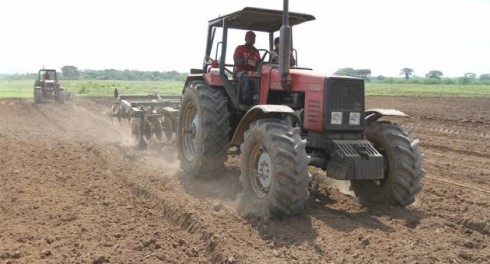 tractor_siembra_agricultura_11370819059