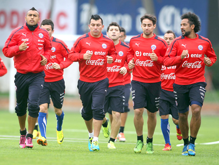 Chile se prepara a conciencia para el partido de ete viernes / AFP / Carlos Parra