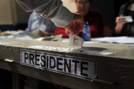 CHILE-ELECTION-VOTERS