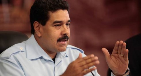 maduro_rueda_prensa_51384544297