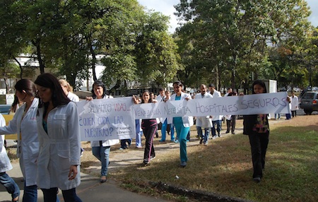 Médicos residentes claman por más seguridad /Foto Jaime Manrique/LaVoz