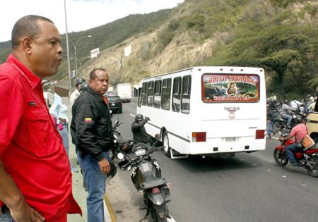 Más de 70 funcionarios de Poliplaza y Polimiranda ejecutaron la cuarta Ruta del Difunto en la GMA