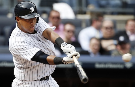 El novato sensación de los Yankees, Yangervis Solarte, conectó dos dobles este martes. AP / Kathy Willens