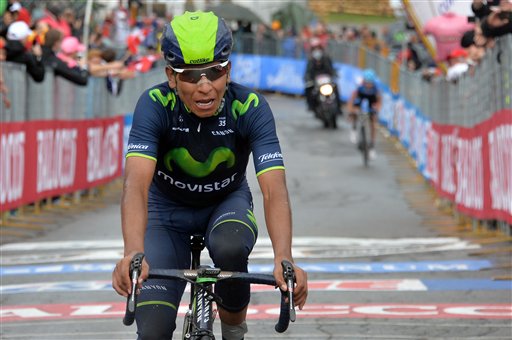 Nairo Quintana gana la etapa número 16 del Giro de Italia. Foto: AP