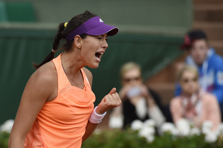 Spain's Garbine Muguruza celebrates after winning a point against USA's Serena Williams::AFP PHOTO : DOMINIQUE FAGET