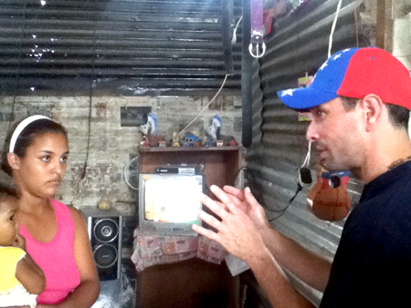 Capriles anunció que familias en situación de pobreza extrema fueron incluidas en Plan Hambre Cero
