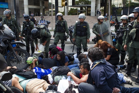 MANIFESTACIÓN DE OPOSITORES EN VENEZUELA