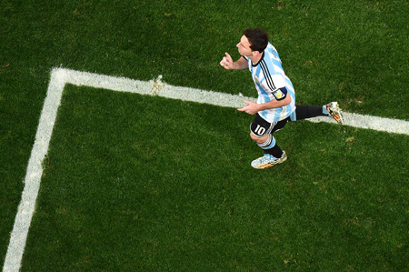 Messi inició con gol la tanda de penaltis y enrumbó el triunfo argentino AFP / Francois Xavier Marit 