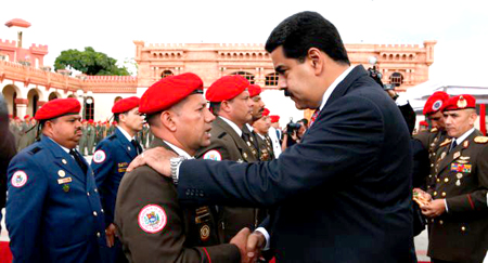 "Hay que trabajar por profundizar la unión de la FANB en el ideal de patria, y el futuro de la Revolución", enfatizó el presidente Maduro.