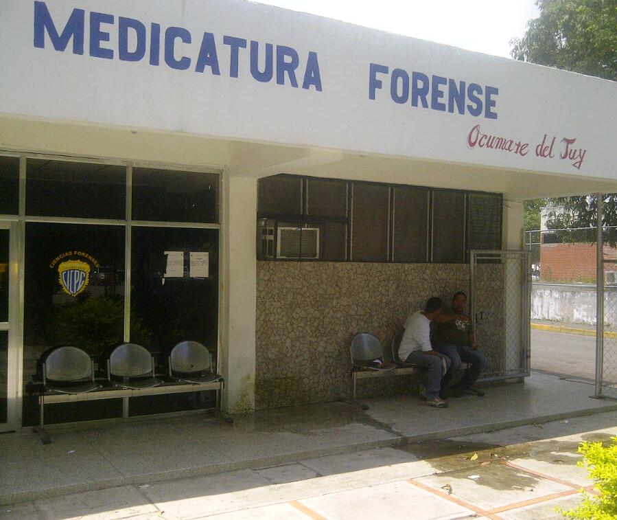 : Los cadáveres fueron ingresados a la morgue del Cicpc (Foto: Jean Carlos Rodríguez)