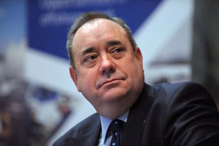 Escocia recibe la renuncia del ministro