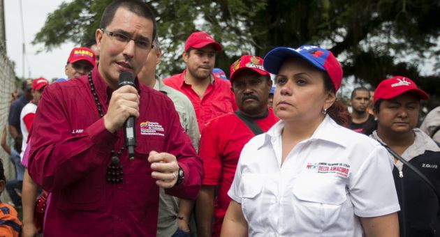 "Todo el poder Ejecutivo, Legislativo y Judicial está contribuyendo en la lucha contra el contrabando”, dijo el vicepresidente Arreaza