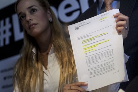 RUEDA DE PRENSA DE LILIAN TINTORI