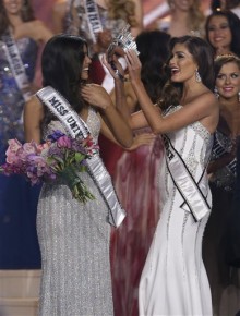 Gabriela Isler, Paulina Vega