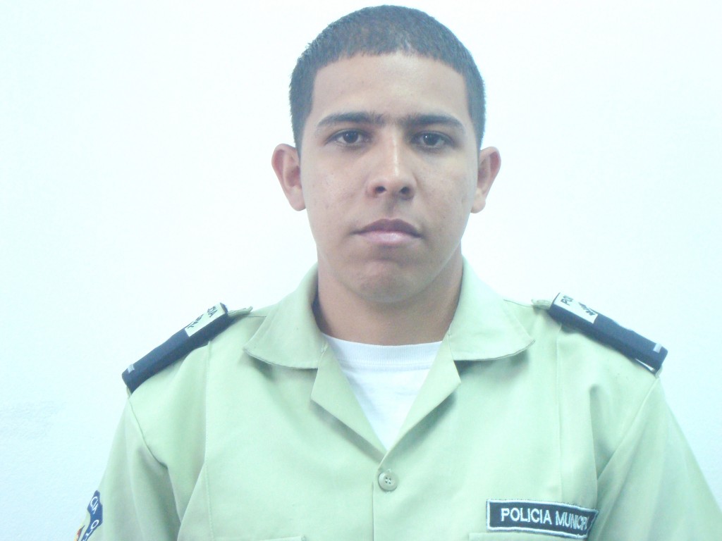 Kevin_Valera_Funcionario_PoliHatillo