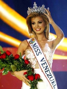 ANA KARINA AÑEZ MISS LARA Y MISS VENEZUELA 2003