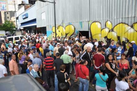 La protesta mantuvo el acceso restringido en la Avenida Francisco de Miranda