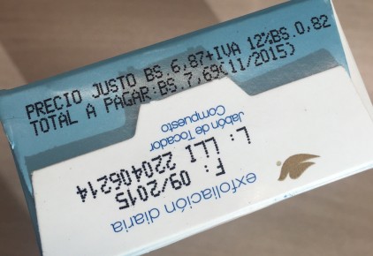 Una pastilla de jabón que cuesta menos de 8 bolívares, es conseguida en Petare sobre los 600…