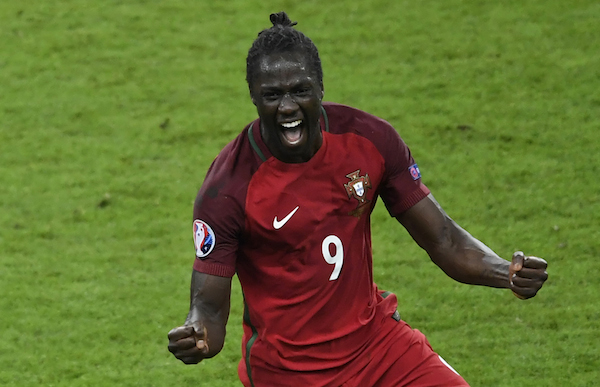 Portugal's forward Eder celebrates after scoring a goal during the Euro 2016 final football match between Portugal and France at the Stade de France in Saint-Denis, north of Paris, on July 10, 2016. / AFP PHOTO / MIGUEL MEDINA