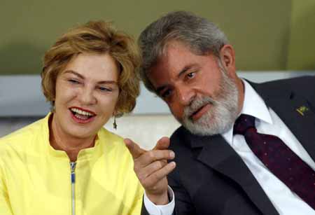 La Fiscalía de Brasil acusó a Lula Da Silva y a su esposa formalmente, por presuntamente poseer un apartamento de lujo bajo la red de corrupción que gira en torno a Petrobras. ARCHIVO 