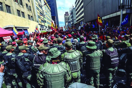 VENEZUELA-POLITICS-REFERENDUM-DEMO