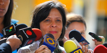 "Es importante evaluar cuál es el saldo de quienes se hacen abanderados de estas estrategias contra el CNE”, sostuvo la rectora Sandra Oblitas.