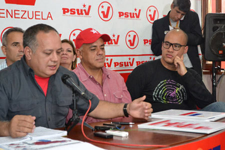 “El llamado es al respeto. Reclamamos desde el partido que se respete la figura y el nombre del comandante Chávez, no sólo como Presidente, sino como ser humano”, dijo Diosdado Cabello Rondón.