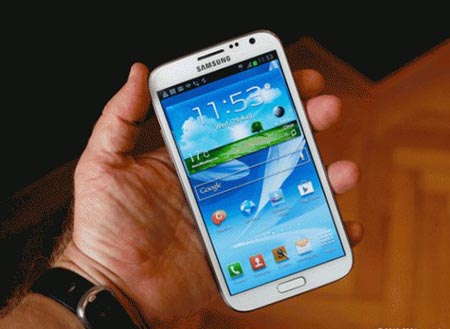 Samsung trabajaría en el desarrollo de una nueva versión de su híbrido entre tableta y "smartphone", la Galaxy Note.