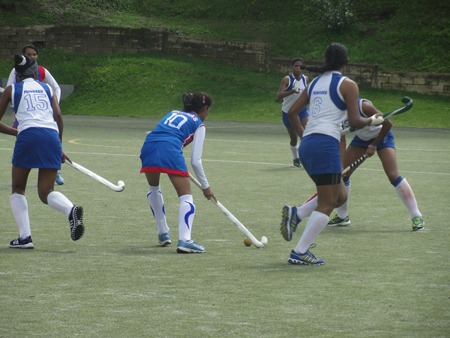 El hockey sobre césped es una disciplina que ha ido ganando espacios en el país