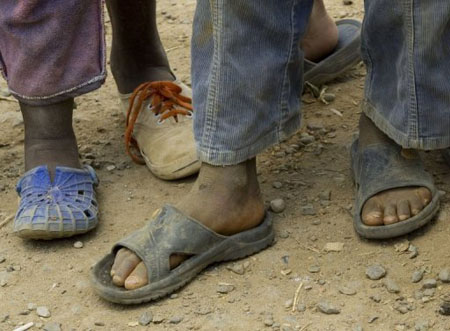 Al menos 532 personas tuvieron que desplazarse de un pueblo del empobrecido departamento colombiano de Chocó por graves disputas entre grupos armados