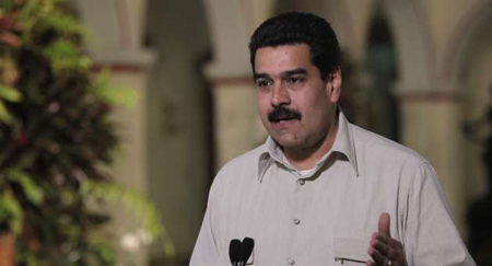 Maduro anunció que hoy regresará al país y dijo que el Gobierno Nacional ha comenzado una labor de revisión fundamentalmente del área económica y productiva.