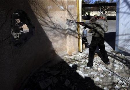 Estancados en una prolongada batalla con el Gobierno de Asad, los rebeldes han empleado atentados con bomba para atacar a las fuerzas del presidente.