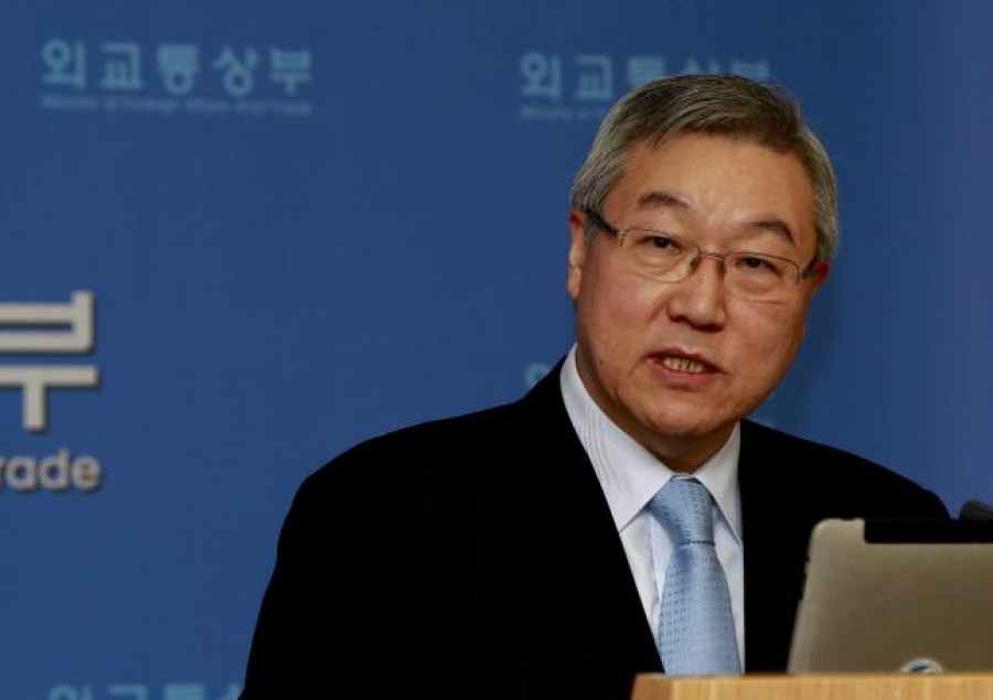 El canciller surcoreano, Kim Sung-hwan durante una conferencia de prensa