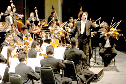 Este martes 12 de febrero la Orquesta Sinfónica Simón Bolívar de Venezuela (OSSBV), interpretará La Cantata Criolla de Antonio Estévez.