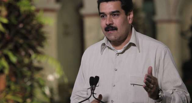 El vicepresidente Ejecutivo de la República, Nicolás Maduro, denunció este jueves un "ataque especulativo contra la moneda y los precios de los productos del pueblo", impulsado por la derecha.