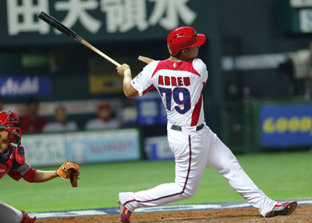 Abreu conectó un grand slam y remolcó cinco para encabezar la ofensiva cubana